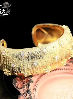 LINGLADY伶达银色开口手镯女花朵刺绣纹理镶钻手饰