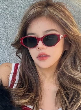 红色猫眼墨镜拍照出片太阳镜遮阳