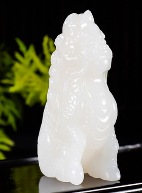 大师张亚龙手工精雕和田玉羊脂白玉挂件手把件茶宠麒麟44.93克
