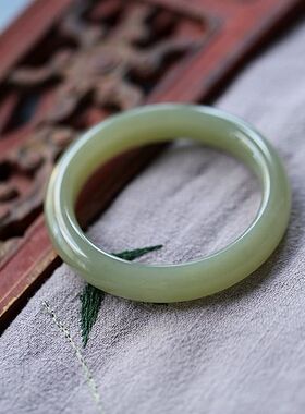 清源绿苔天然和田玉手镯