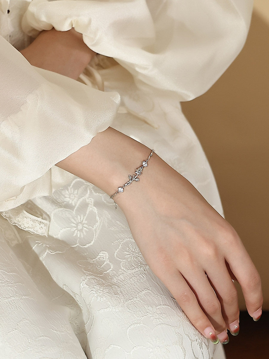 S999足银小王子玫瑰花手链女生款小众手镯三八妇女节礼物送女朋友