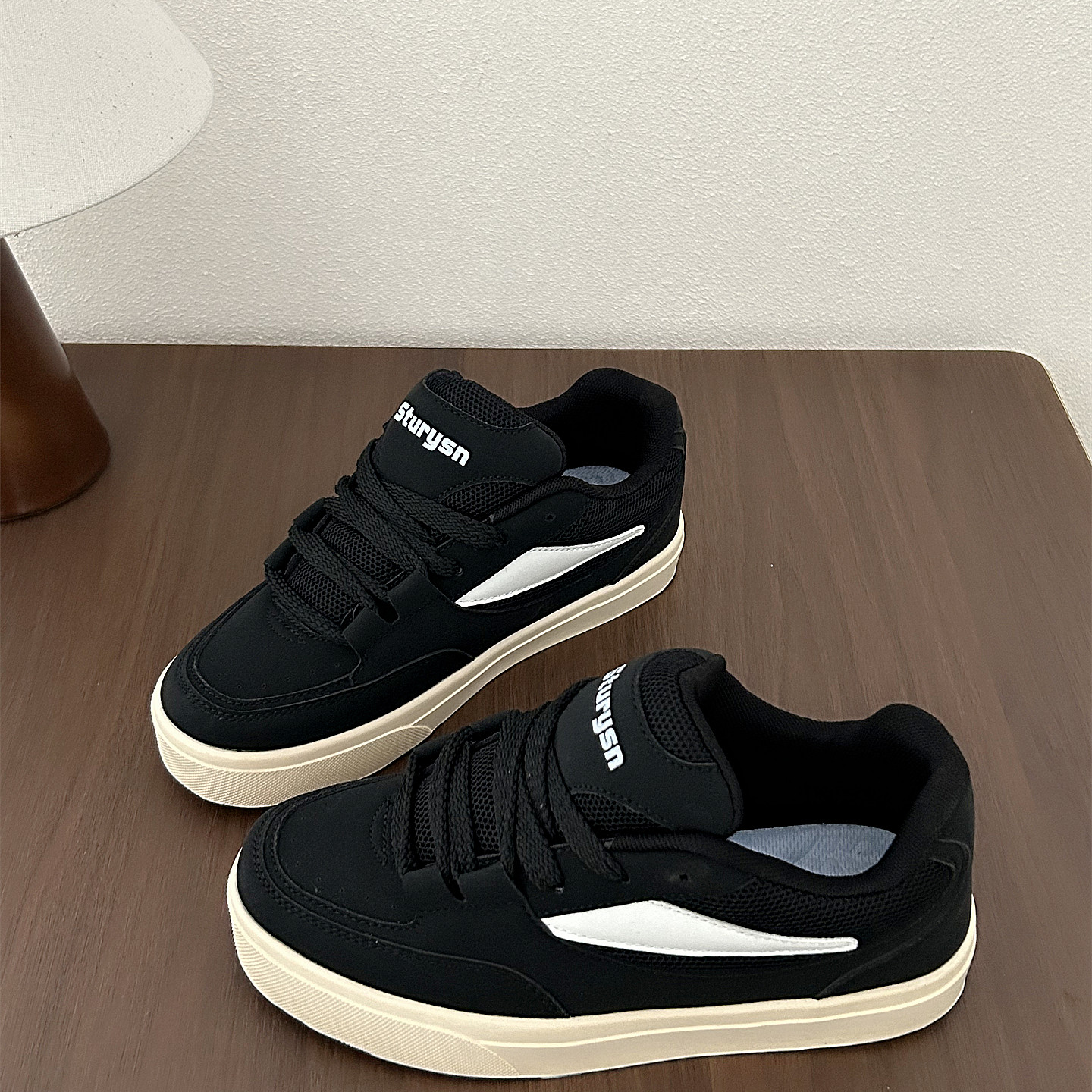 北风 美式经典百搭低帮面包鞋男鞋2025年冬季新款情侣休闲板鞋,淘宝优惠券,粉丝福利购,淘宝优惠卷