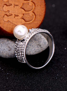 欧美百搭合金水晶钻珍珠女士戒指