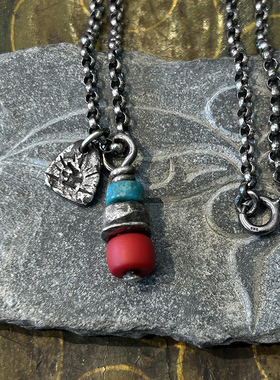 跋折罗藏传天然松石琉璃纯银吊坠