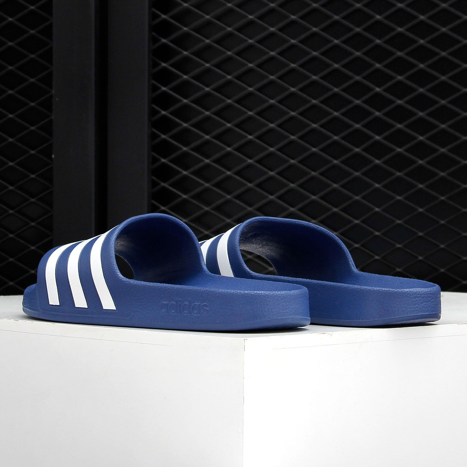 Adidas/阿迪达斯正品男子舒适休闲耐磨透气运动拖鞋 FY8103,淘宝优惠券,粉丝福利购,淘宝优惠卷