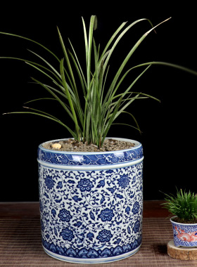 景德镇陶瓷青花瓷桌面小型卷轴缸收纳缸中式兰花盆兰花专用书画筒