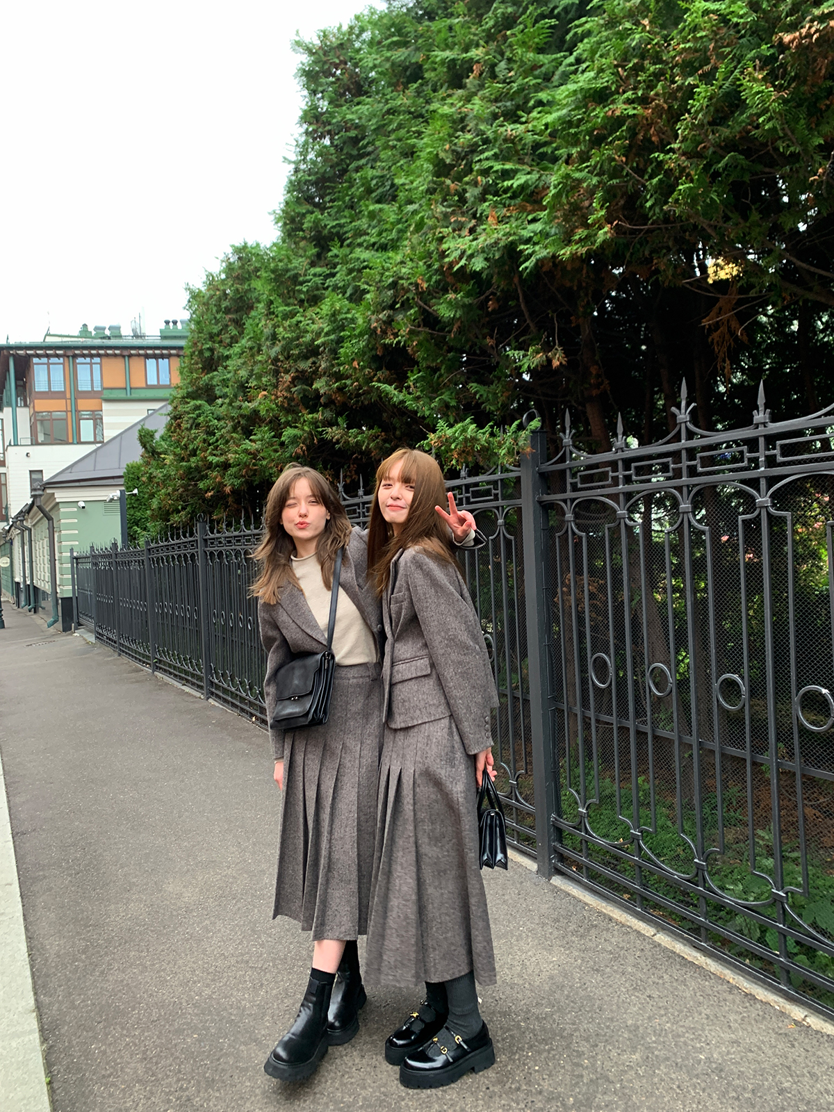 KERNEL COSMOS 蒙纳士图书馆 人字纹羊毛西装两件套百褶裙套装,淘宝优惠券,粉丝福利购,淘宝优惠卷