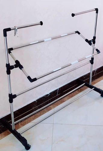 Большая вышиваемая стойка из нержавеющей стали может отрегулировать вышивную вышивную вышивную рамку с поперечной вышивкой из больших зажимов для вышивки и вышивки