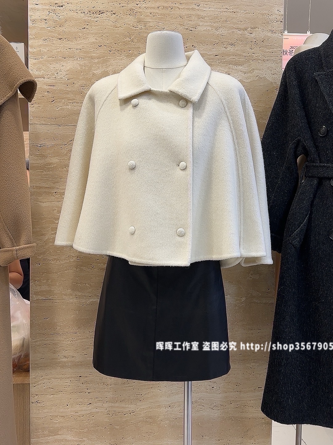 2025新款女装秋冬韩版复古双排扣狐狸毛毛领斗篷外套毛呢短外套女 - 图0