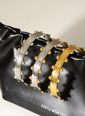 欧美法式复古褶皱金豆豆开口手镯高级感不锈钢镀金镯子钛钢不掉色