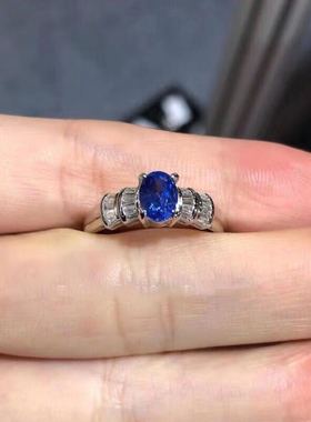 高净度满火彩电镀白金蓝宝石戒指