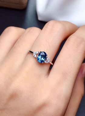 纯银镀18k简单大方托帕石戒指