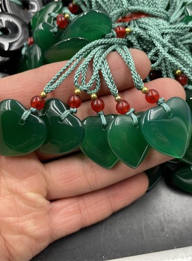 绿玛瑙鸡心吊坠黑玛瑙平安扣