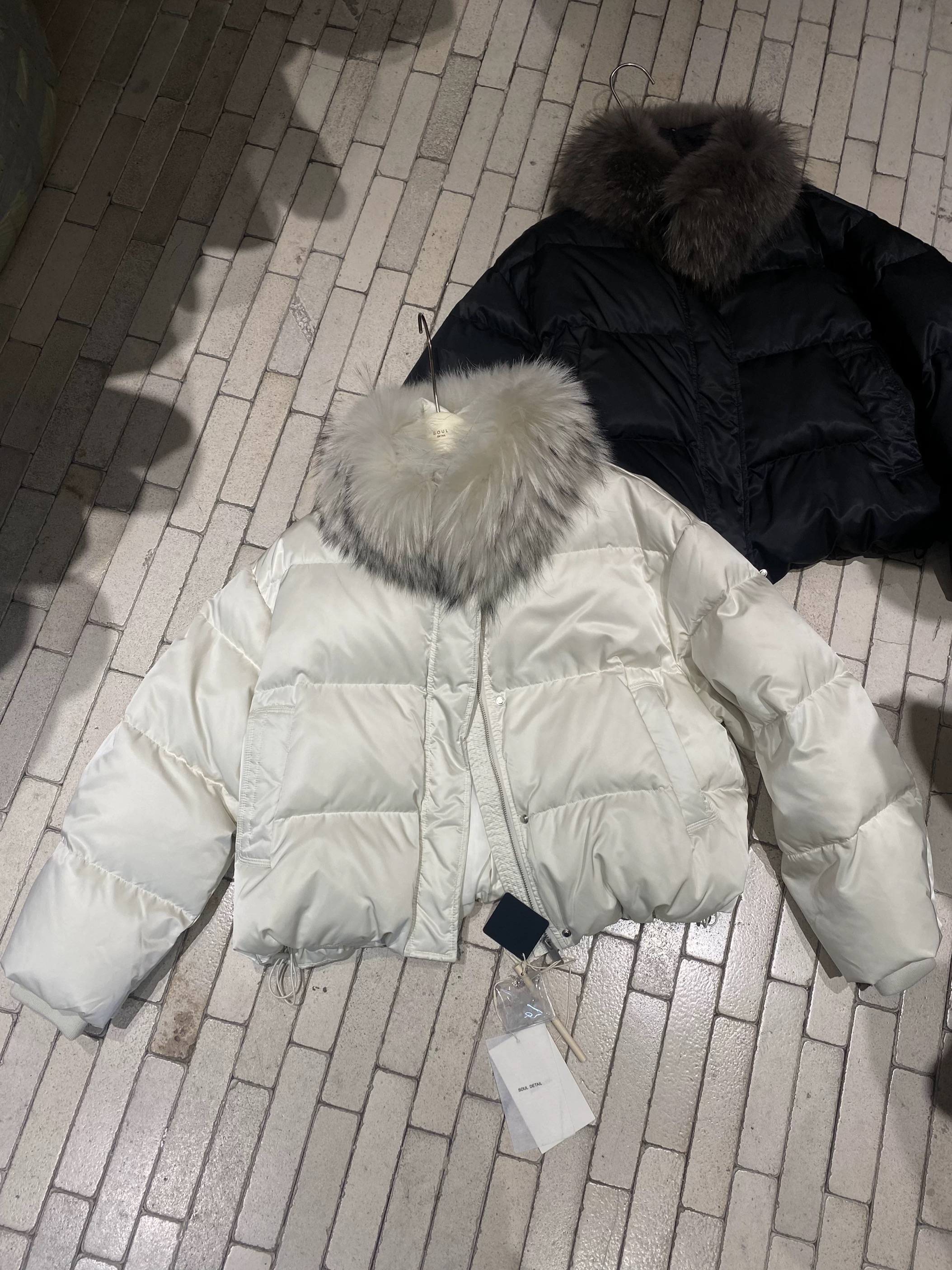 SOUL素予90白鸭绒短款羽绒服女2025冬季新款配可拆环保水貂毛外套 - 图0