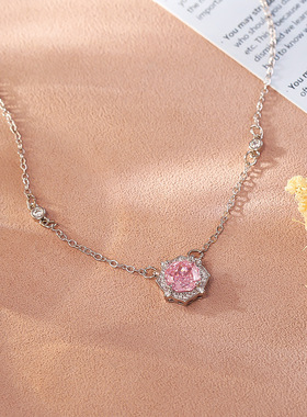 STINA幸运少女粉色玫瑰切锆石项