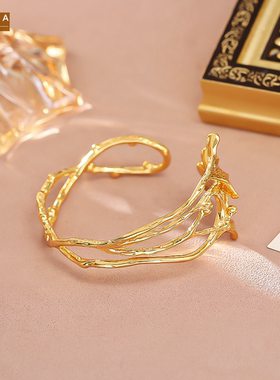 STINA法式不规则设计金色树杈手