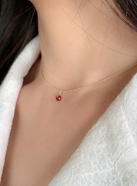 锁骨间美人痣天然红宝石项链