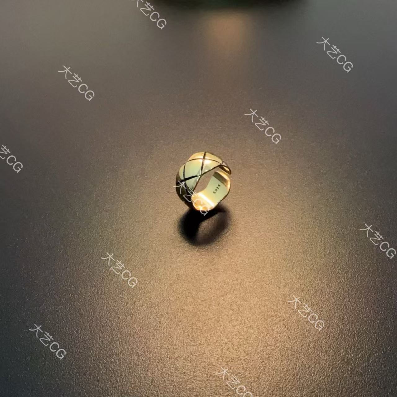 Simple and stylish sterling silver ring 925 silver open adjustable ring