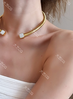 小众颈圈复古风金色choker短项链NEAIg 0741