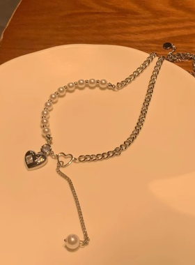 钛钢甜酷爱心珍珠项链女小众轻奢高级感锁骨链2025年新款爆款颈链