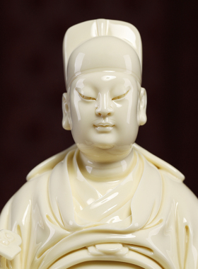 持如意文昌帝君德化白瓷