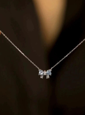 天然海蓝宝吊坠蝴蝶结项链s925纯银托帕石锁骨链高级感轻奢项饰