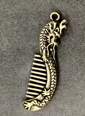 复古典藏国风艺术黄铜摆件古法手工匠作梳子龙头吊坠嘻哈潮牌项链