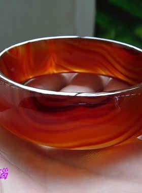 未镶嵌加宽加厚玛瑙手镯掌柜推荐