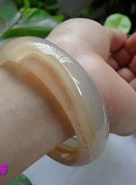 时尚风巴西玛瑙原色通透纹理手镯