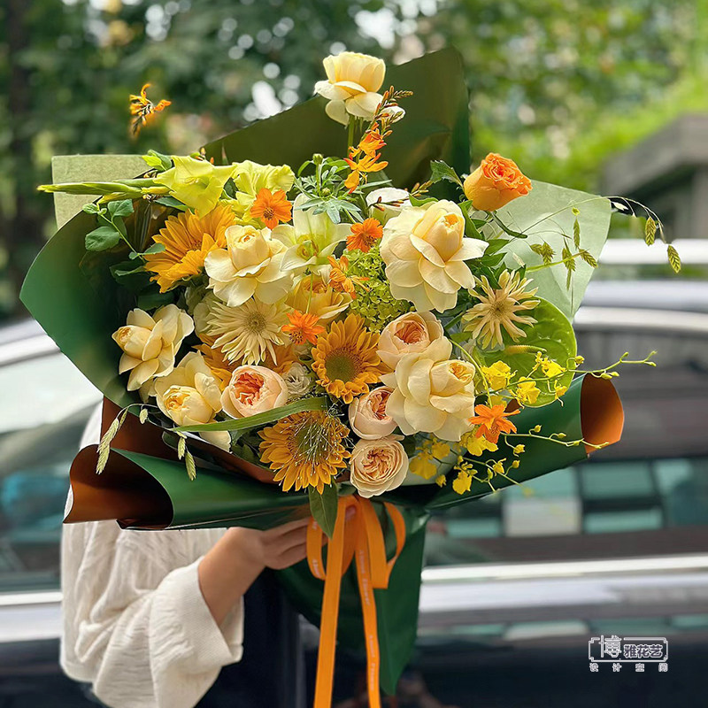 杭州同城鲜花速递宫灯混搭花束送女友爱人闺蜜探望生日送花上门
