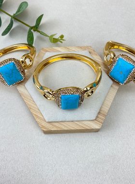 新款绿松石手镯