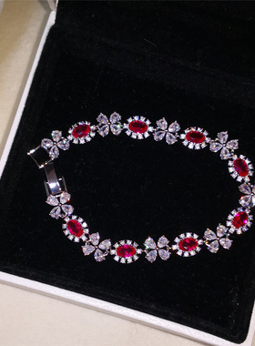 奢华红刚玉花朵蛋面流线圆钻手链