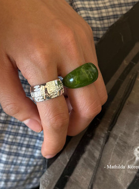 甜美蝴蝶结金银拼撞色戒指