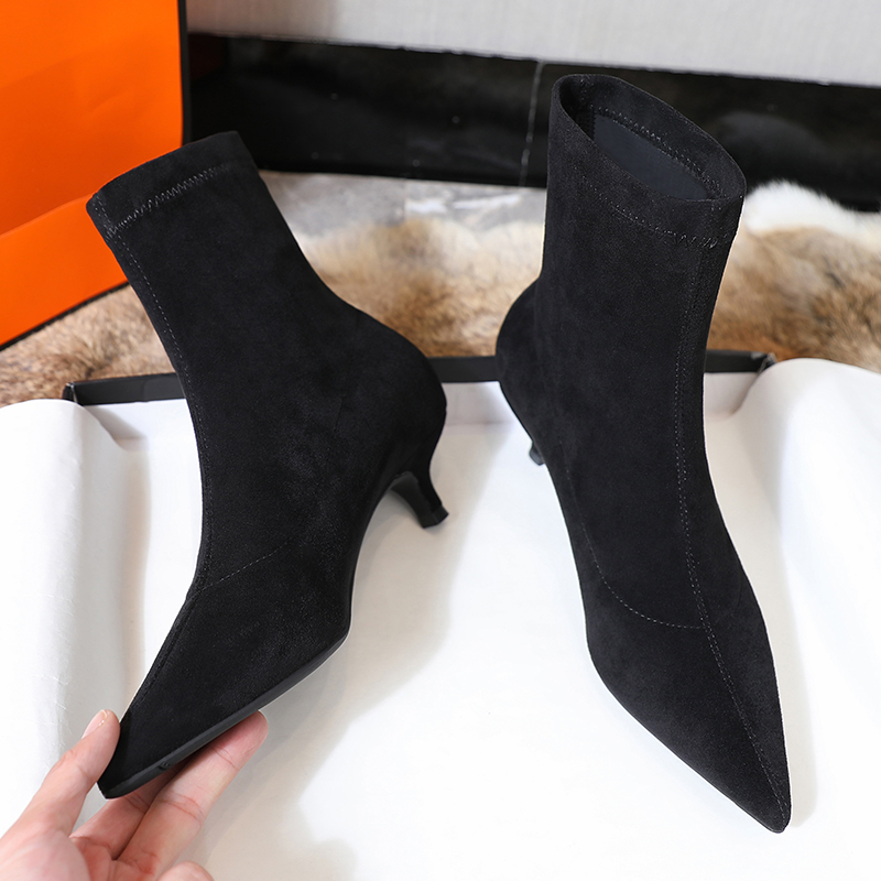 欧美女靴子2025年春秋款猫跟中跟靴细跟瘦脚弹力靴时尚尖头短靴女 - 图2