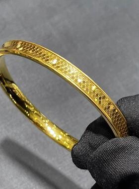 新款18K龙鳞手镯金店同款