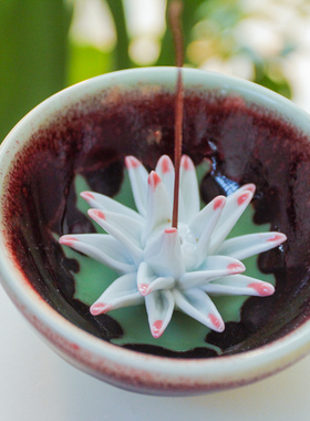 客厅莲花陶瓷香插复古摆件