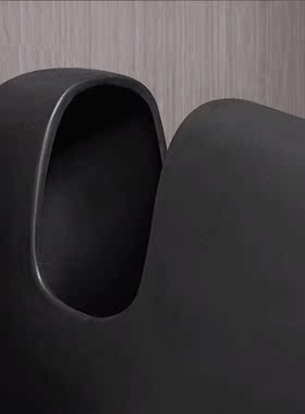 陶瓷创意台面插花电视柜黑色摆件