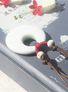 浅绿色情侣祥云民族风配饰仿玉石