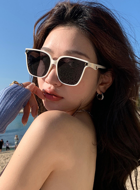防紫外线防晒椭圆形墨镜时尚女性