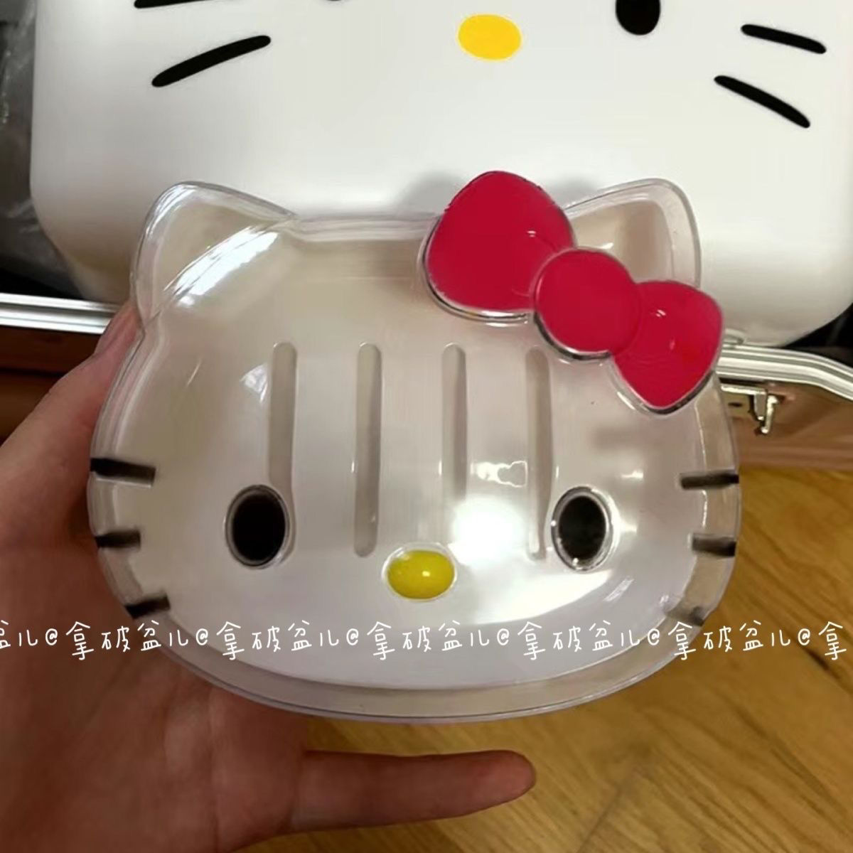 HelloKitty卡通肥皂盒个性创意可爱沥水家用卫生间旅行香皂收纳盒