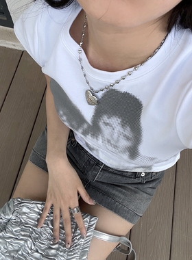 复古小众吊坠项链链条爱心雕花