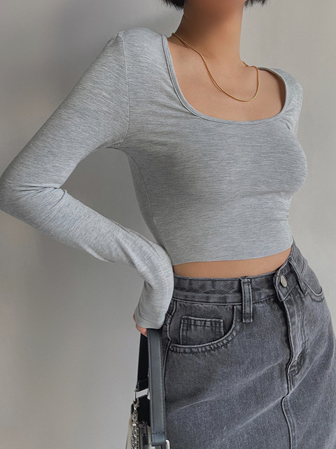 Look at the sexy deep u-neck long-sleeved stretchy ins