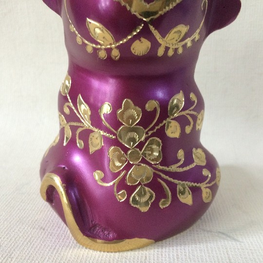 巴基斯坦伶俐猴  烤漆工艺  工艺品  猴  属相  紫色