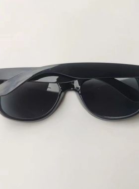 黑色时尚米钉太阳镜墨镜遮阳镜