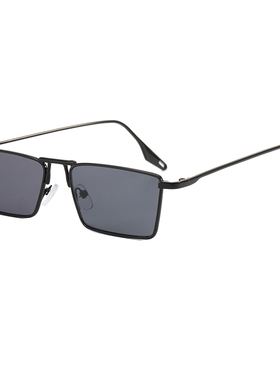 墨镜女2025新款潮夏季海边防晒网红茶黄色太阳眼镜男圆脸小脸小框