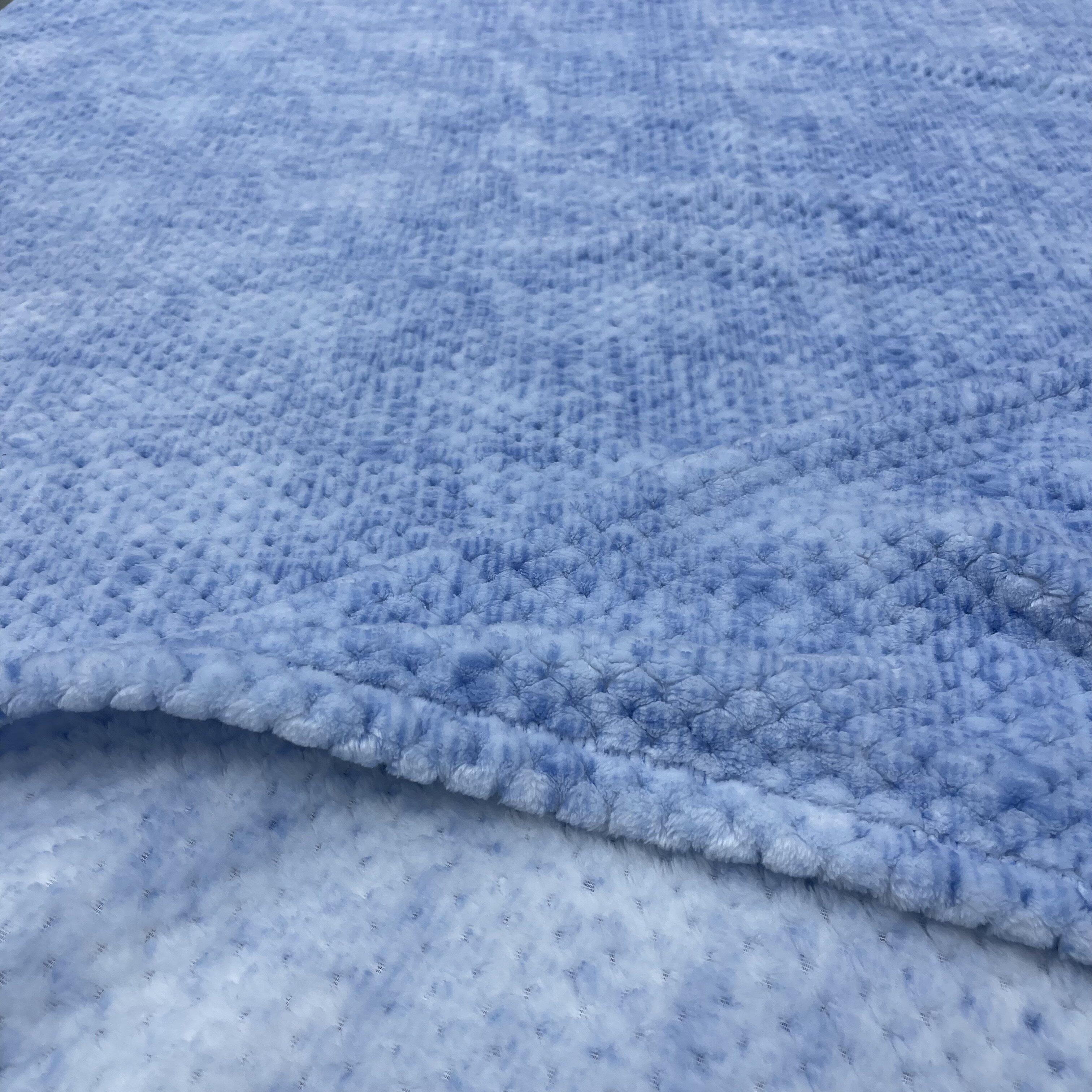 包邮外贸新品纯色法兰绒办公室车载旅行午睡沙发装饰空调小毛毯子