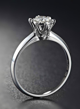 戒指空托克拉莫桑钻六爪18K金