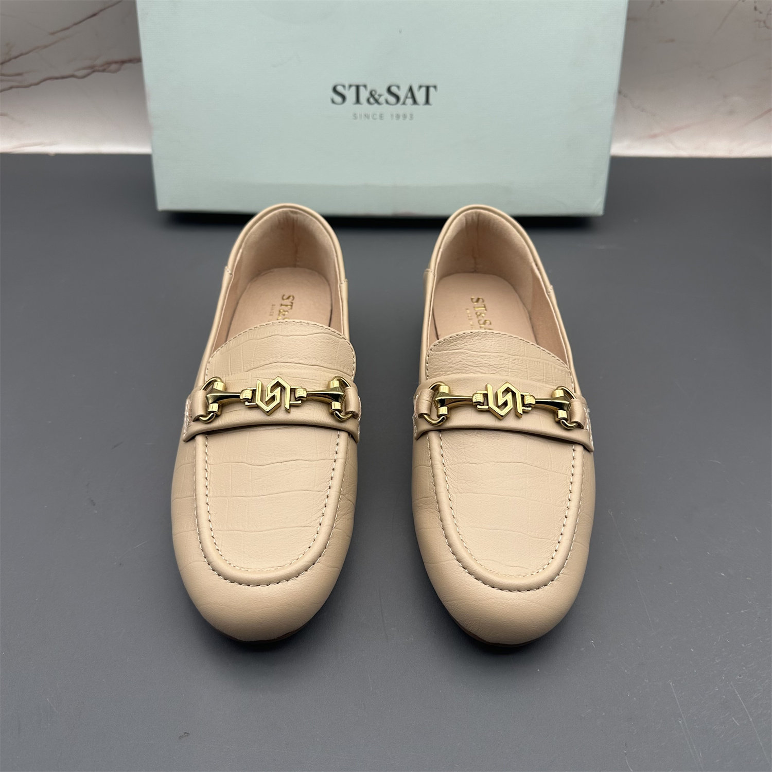 35码ST&SAT星期六撤柜断码羊皮女鞋平跟防滑中口圆头时尚乐福鞋,淘宝优惠券,粉丝福利购,淘宝优惠卷