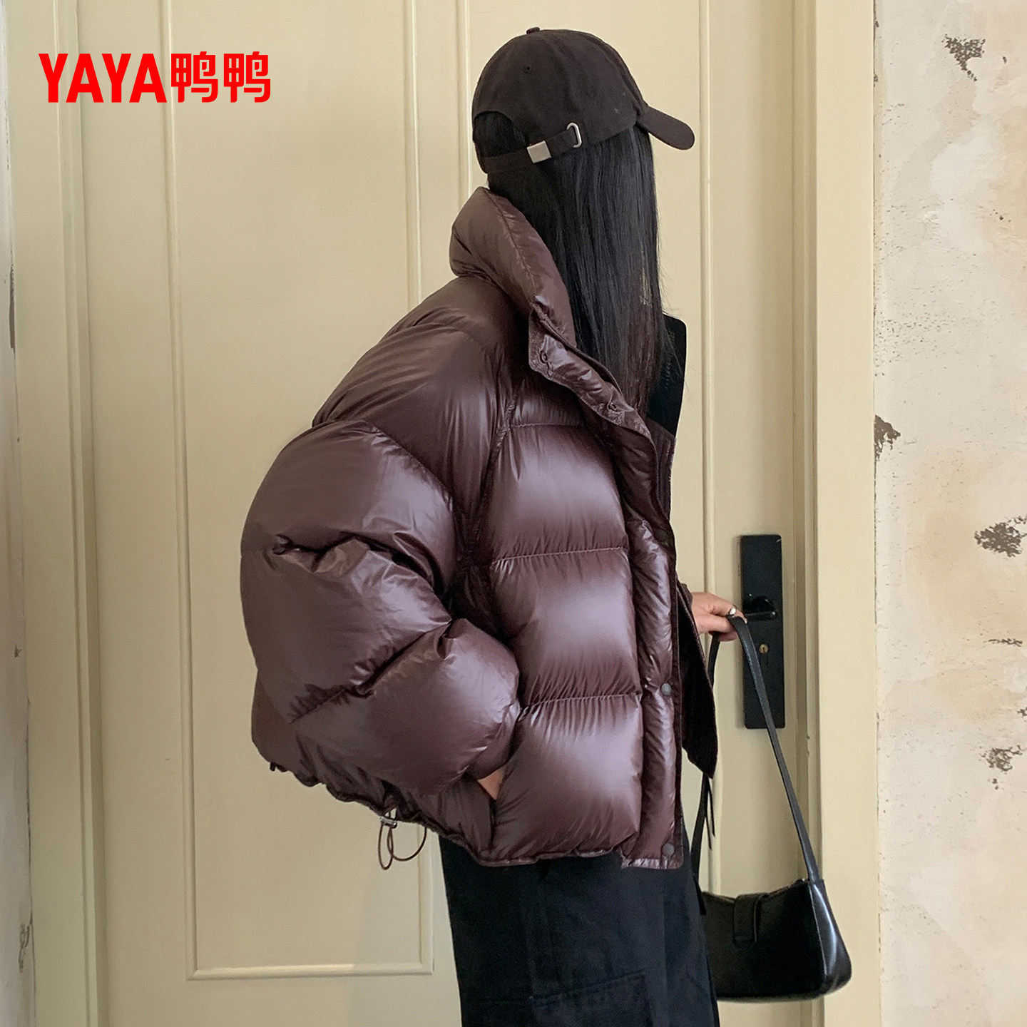 鸭鸭羽绒服女2025冬季新款面包服立领短款时尚加厚鸭绒保暖外套Y