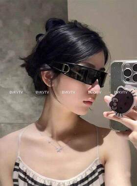 新款弧度二合一金属字母墨镜